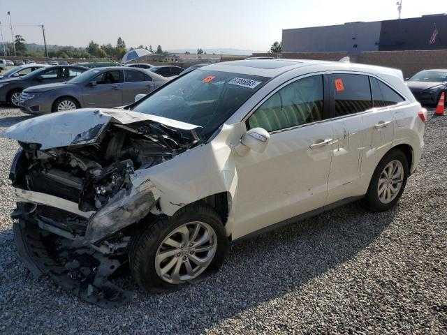 2017 Acura RDX en desarme