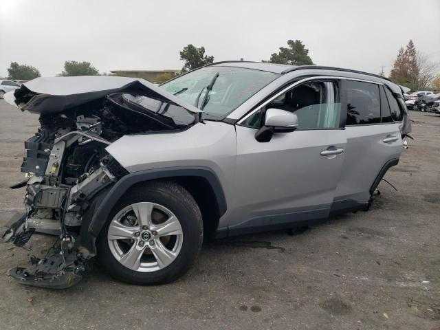 2019 Toyota RAV4 en desarme