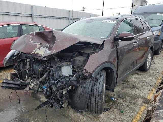 2016 KIA SORENTO en desarme