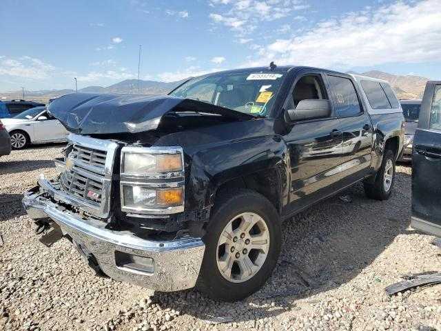 2014 Chevrolet SILVERADO en desarme